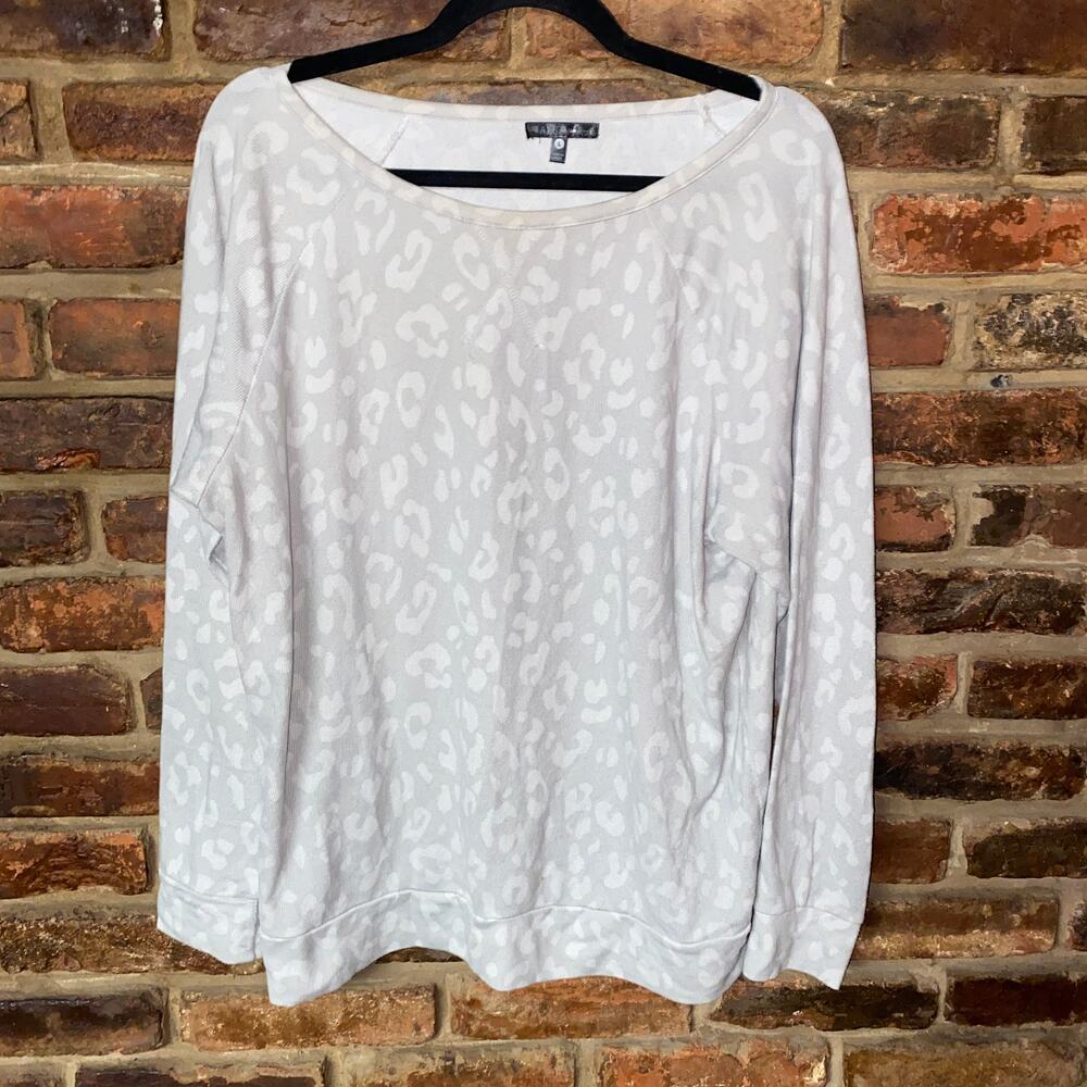 Tart Intimates Gray Leopard Animal Print Sleepwear Pajama Top Women's Size Large